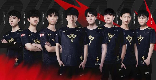 并在中场部 并在中场部