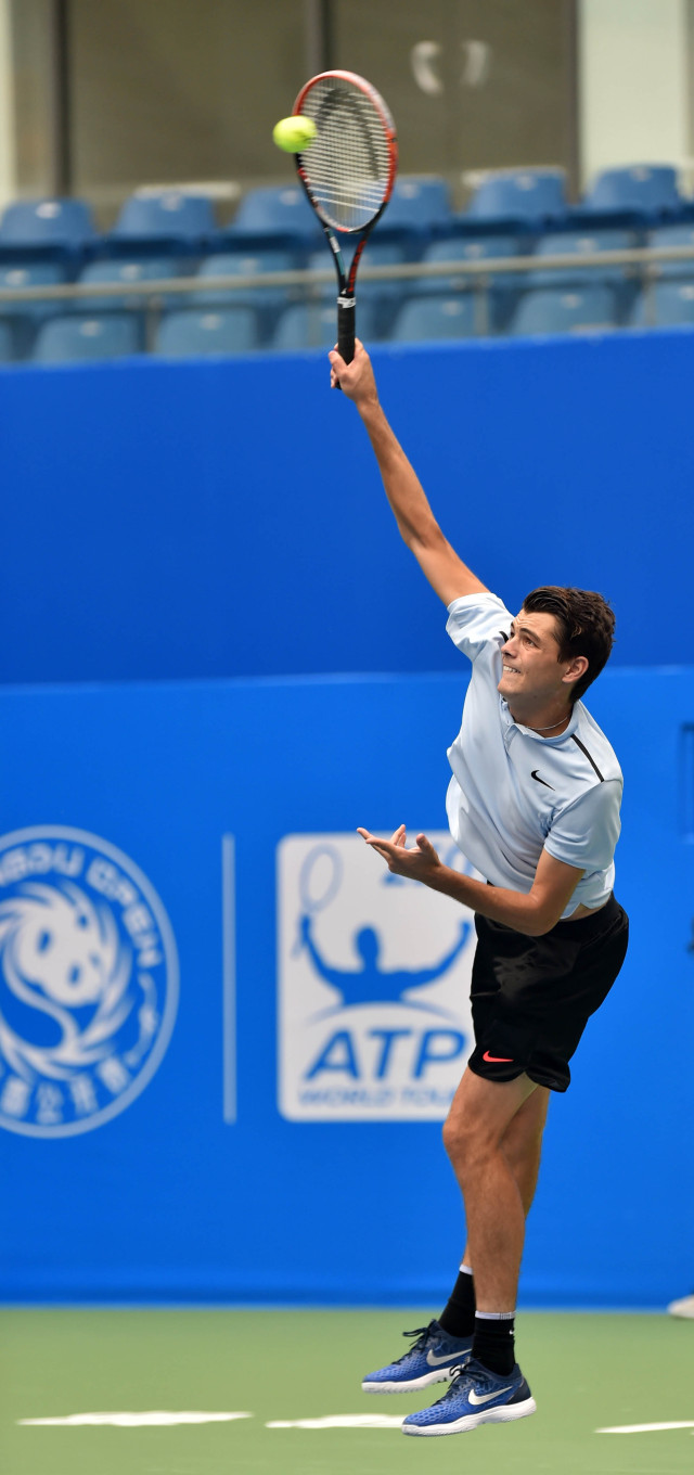 更是再次 更是再次