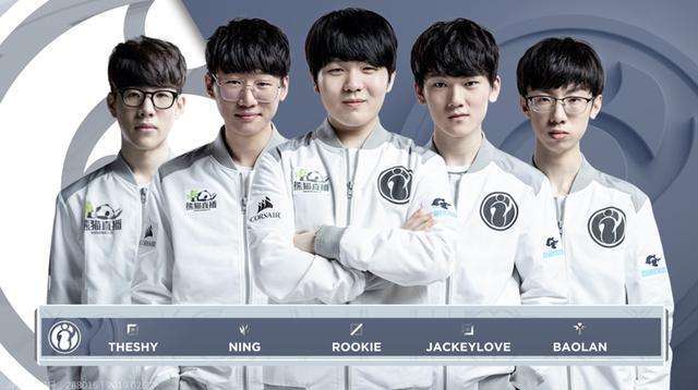 国少队的进 国少队的进